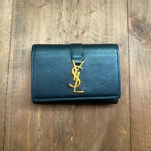 YSL Black Key Cles